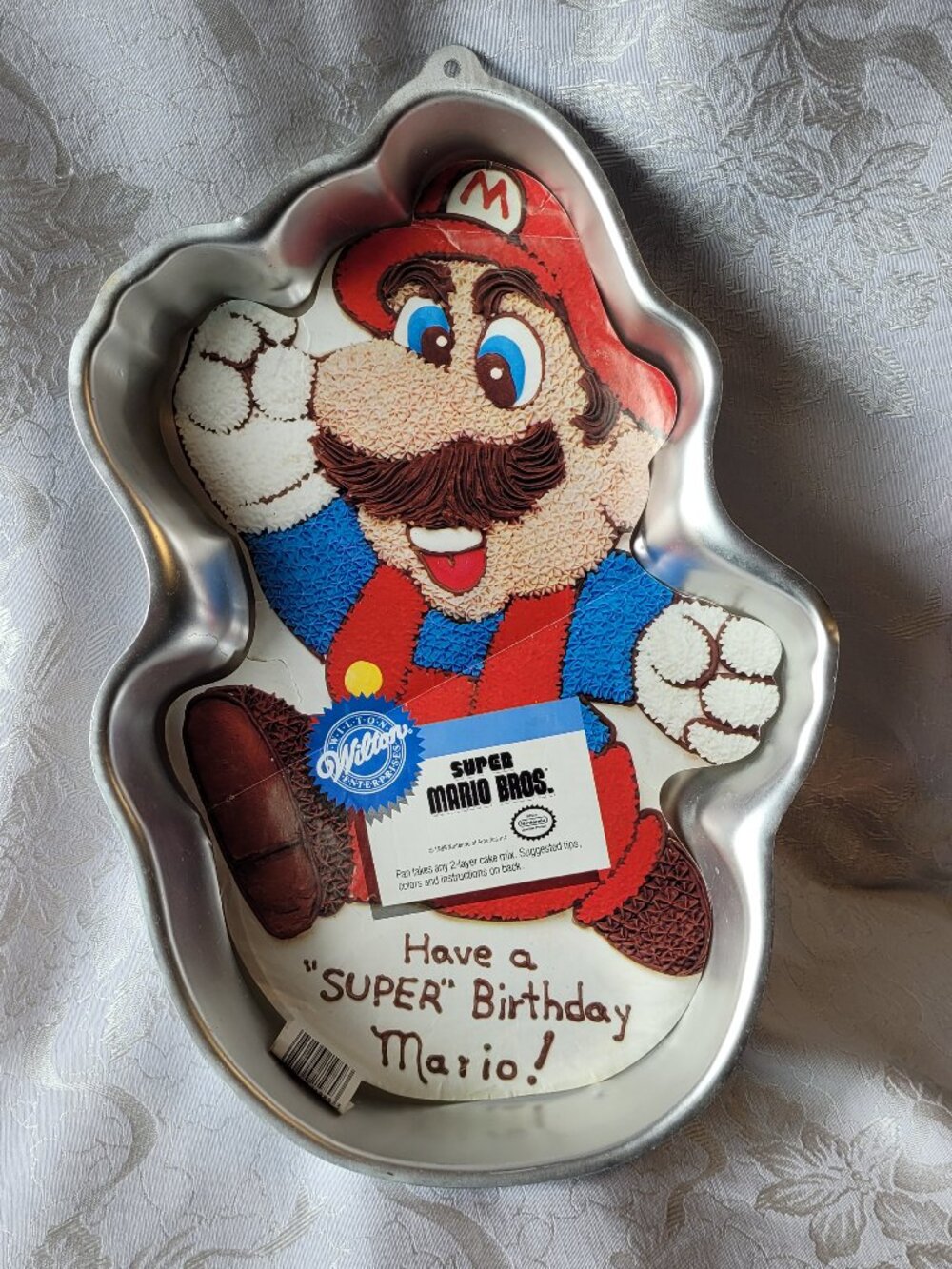 Vintage Wilton Super Mario Brothers Mario cake pan Nintendo 1989 NES